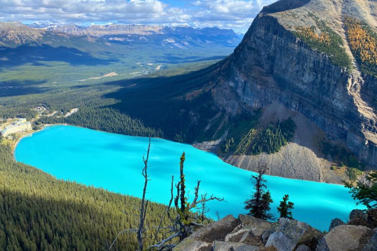 the aqua blue waters of Lake Louise in Banff